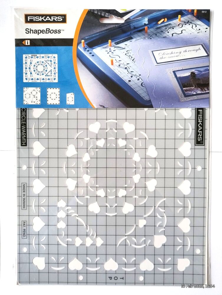 Card Craft - Heart Circles & Borders Embossing Stencil - Shapeboss - Fiskars 5612