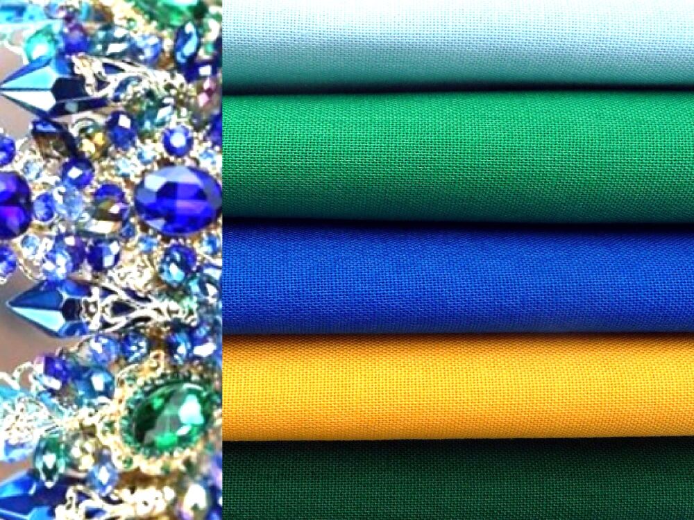 Royal Fat Quarter Quilting Fabric Bundle_The Crown | Makower_FQB18