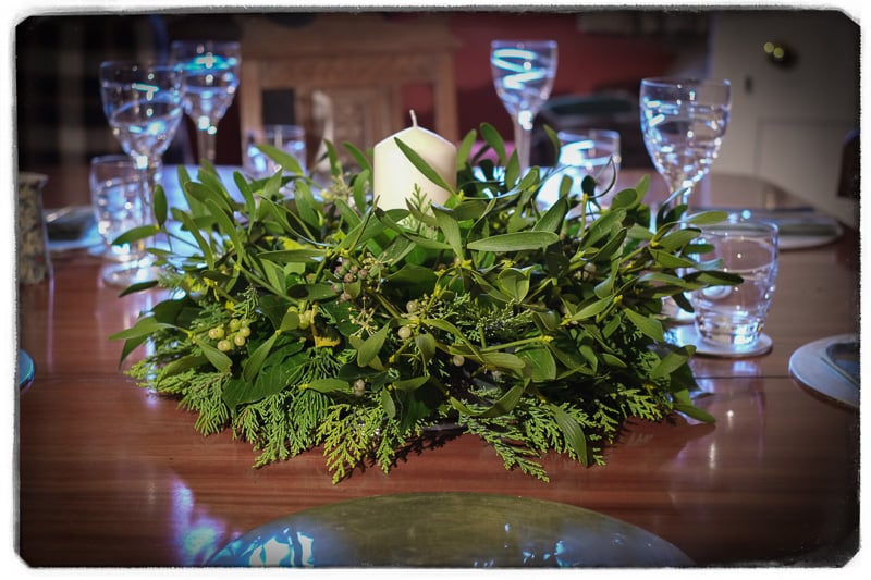 english mistletoe wreaths
