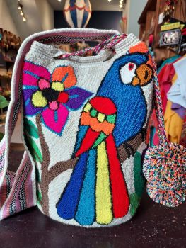 Colombian Wayuu Mochila Bag - Beige with Blue Parrot