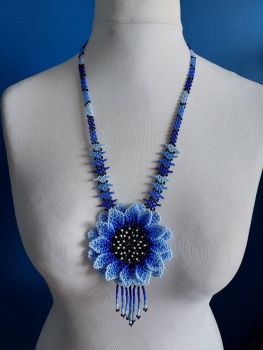 Beaded  Simple Flower Necklace - Design 3