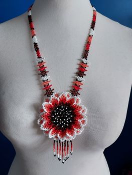 Beaded  Simple Flower Necklace - Design 4