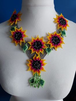 6 Flower Summer Necklace - Yellow on Grey