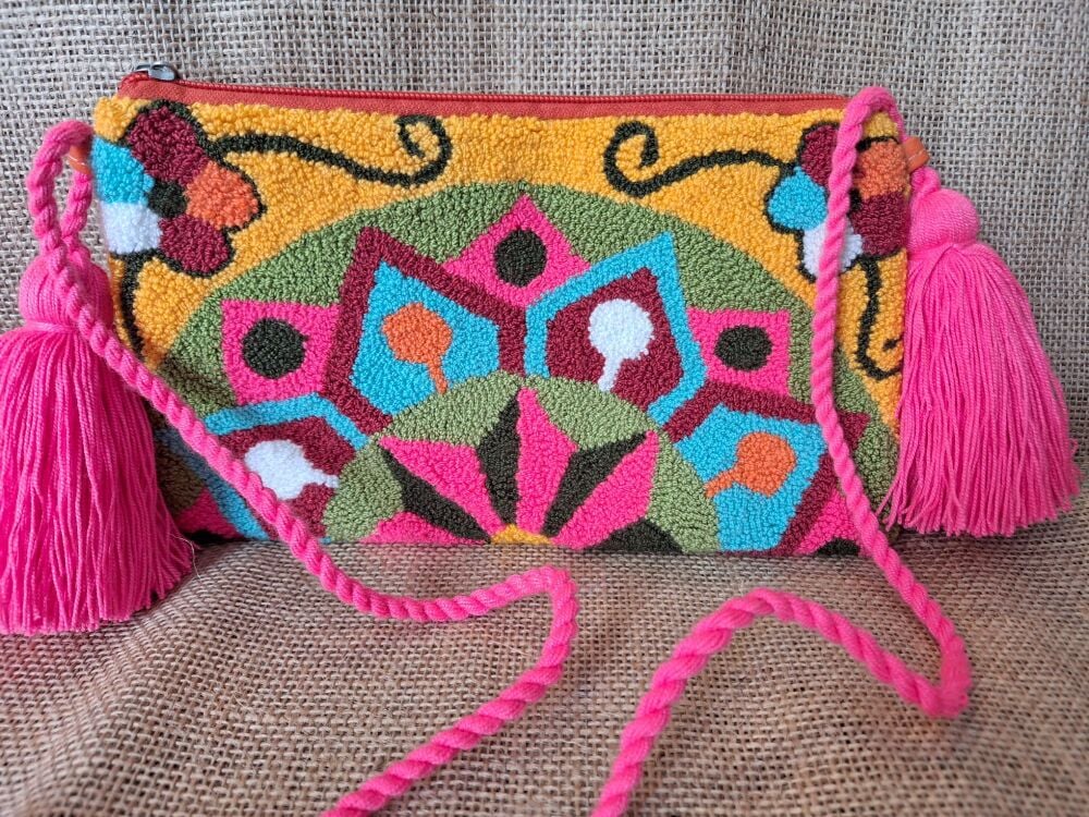 Wayuu Cross Body Bag - Design O
