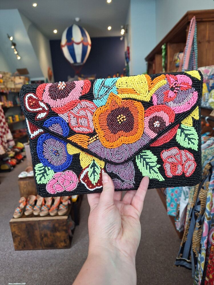Beaded Handbag - Black Flower
