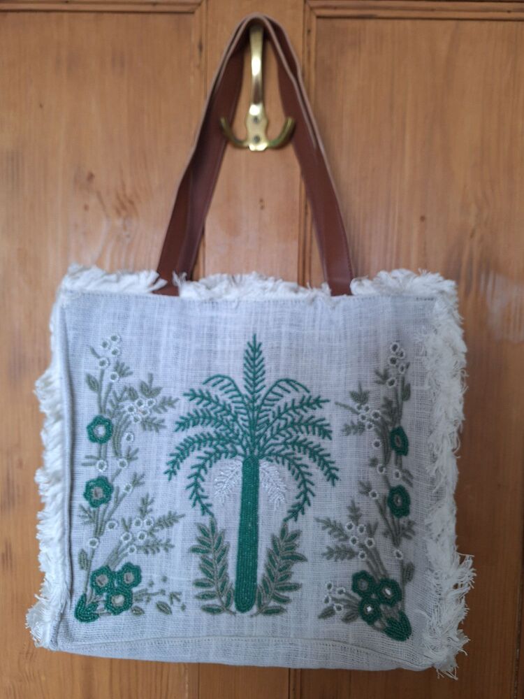 Beaded Tote Bag - Palm Oasis