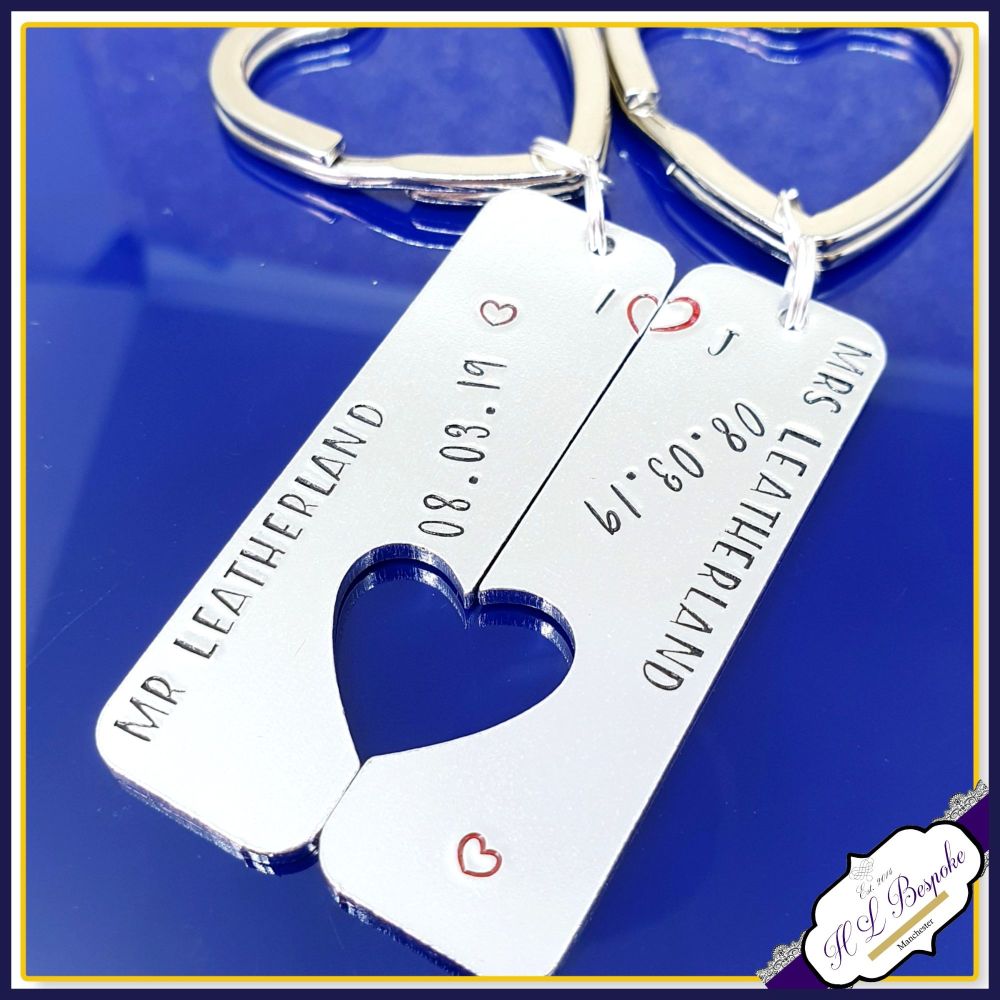 Mr And Mrs Keyring Set - Personalised Wedding Keyrings - Wedding Gift - Gift for Newly Weds Gift - Wedding Date Gift - Joined Couples Gift