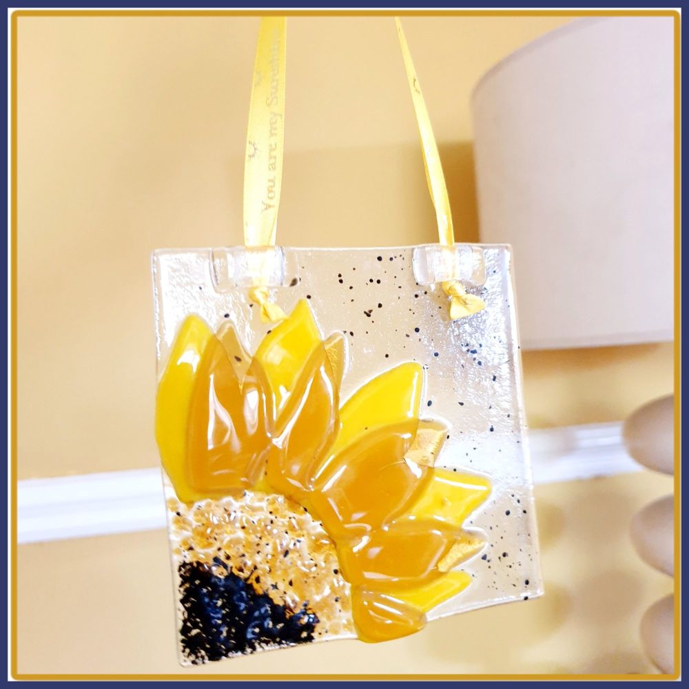 Gift Boxed Yellow Sunflower Fused Glass Hanging - Suncatcher Sunflower Ligh