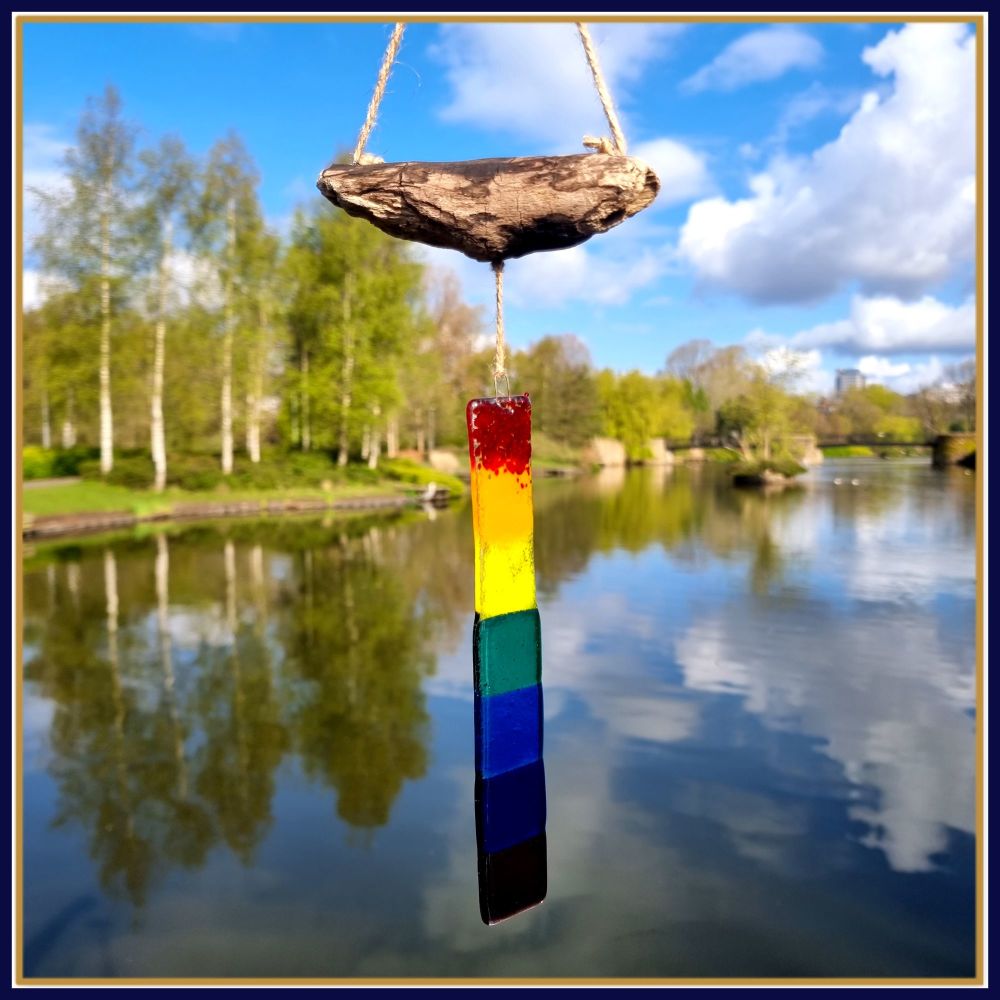 Driftwood Fused Glass Rainbow Suncatcher - Rainbow Decor For Garden - Garden Glass Art - Colourful Garden Decor - Rainbow Lightcatcher