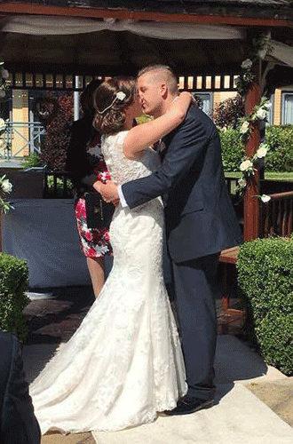 Terri and Rob Wychwood Park Wedding August