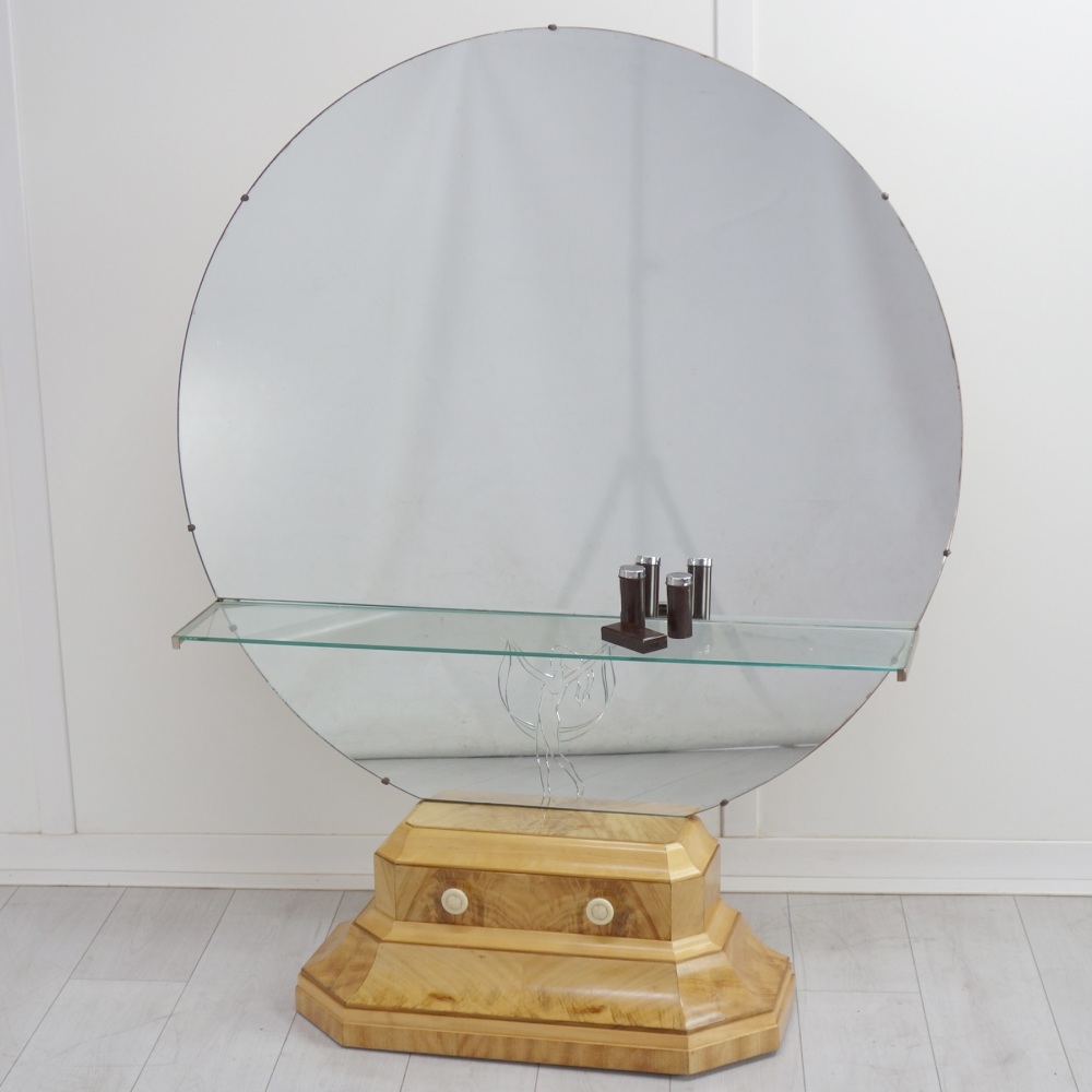Round-mirror-Dressing-Table-3