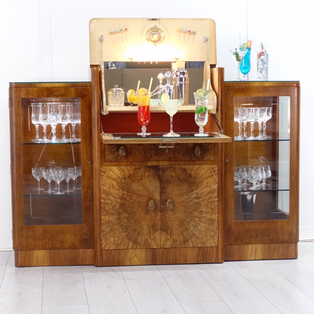 cocktail-art-deco-bar-1