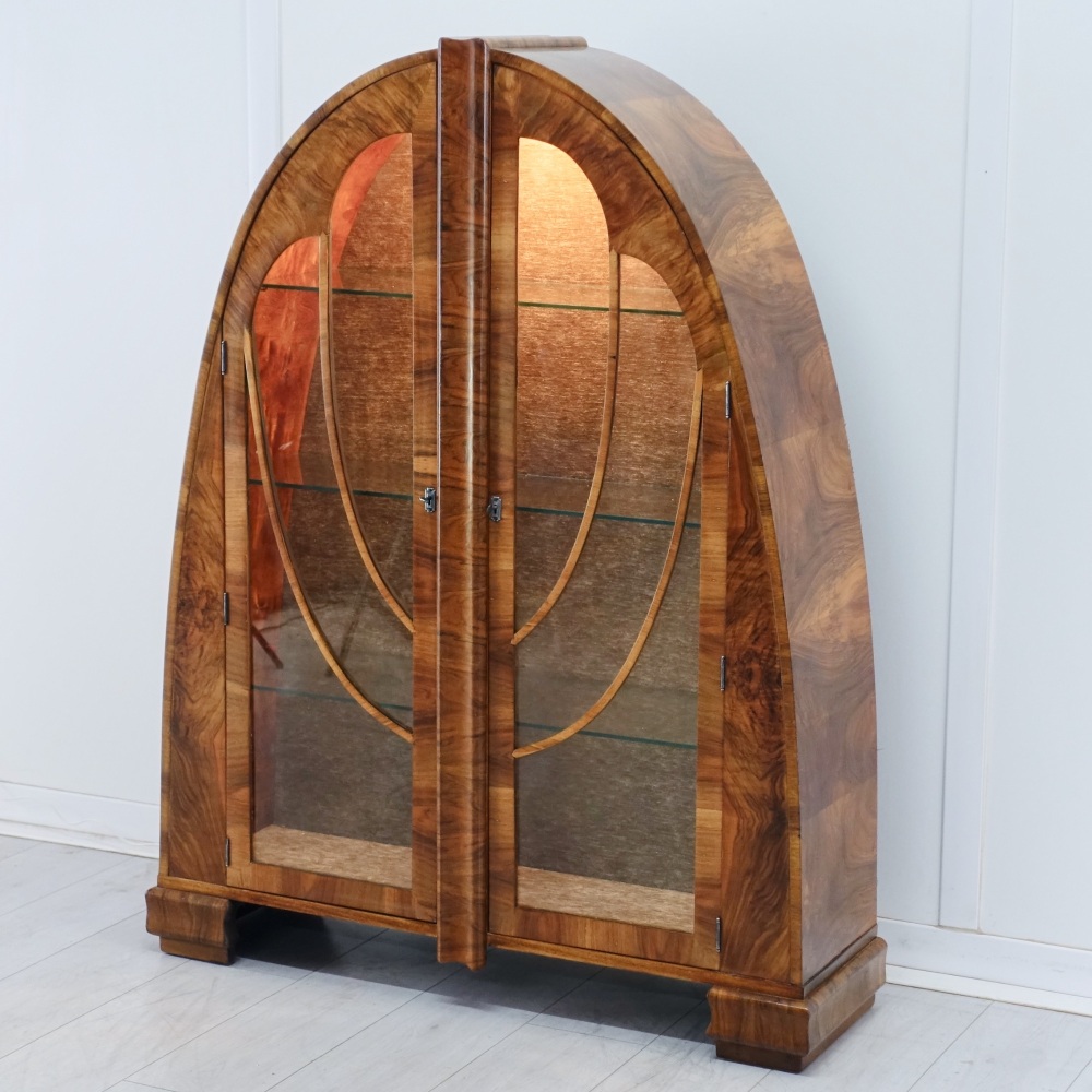 Art-Deco-Display-2