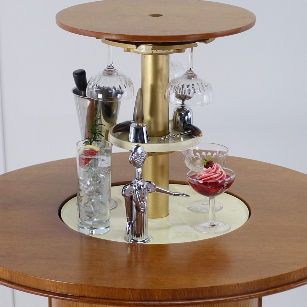 Art-Deco-Cocktail-Table-Pop-6
