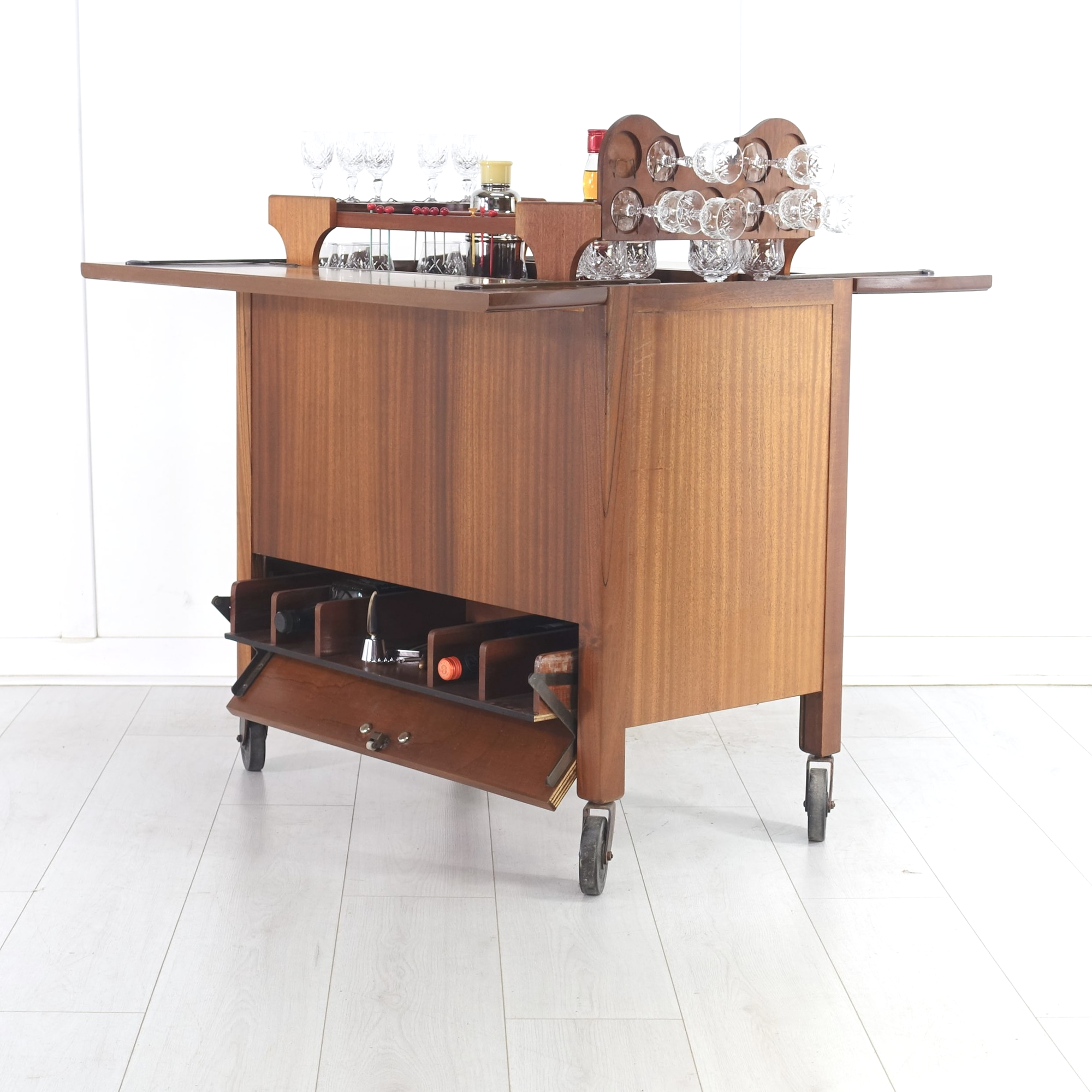 Gin trolley