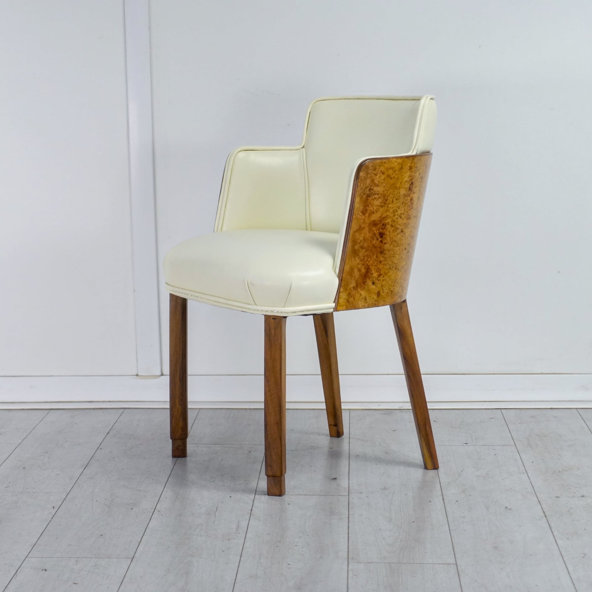 Hille Chair