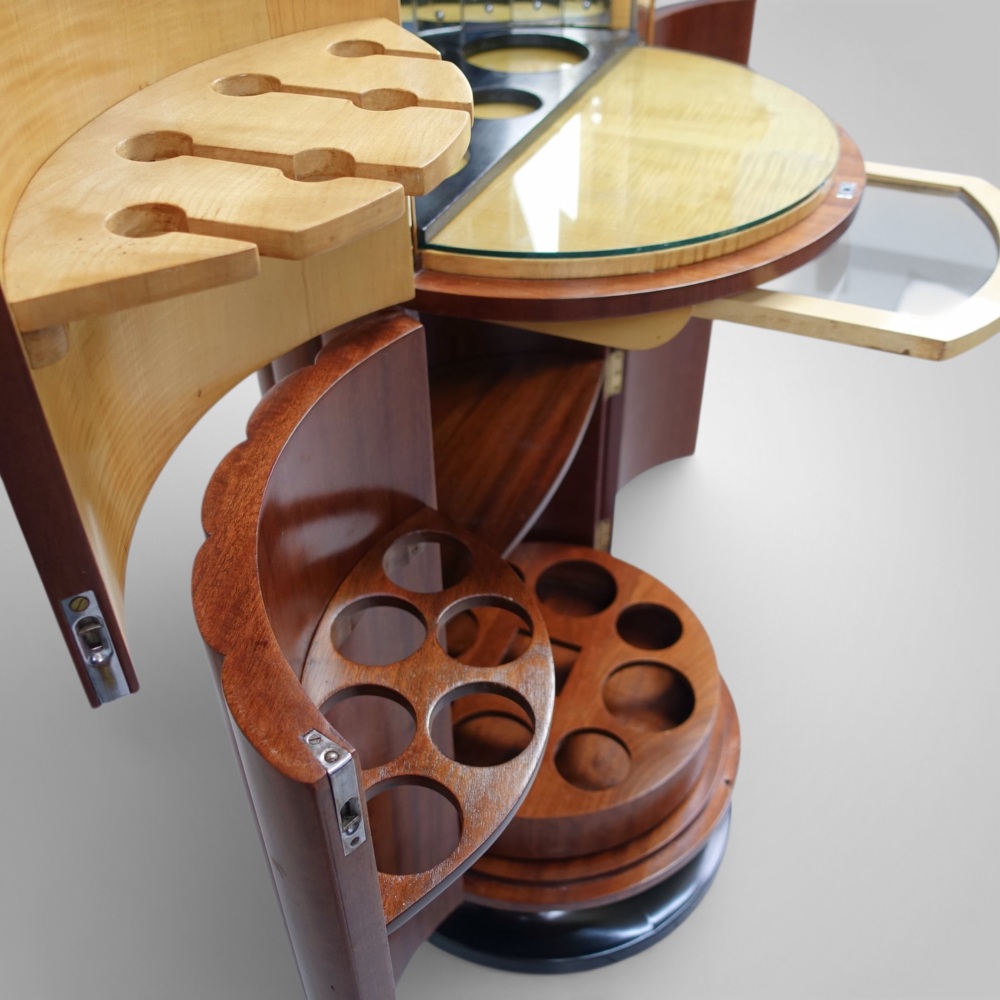 Art-Deco-Rocket-Cocktail-Cabinet-f-Photoroom