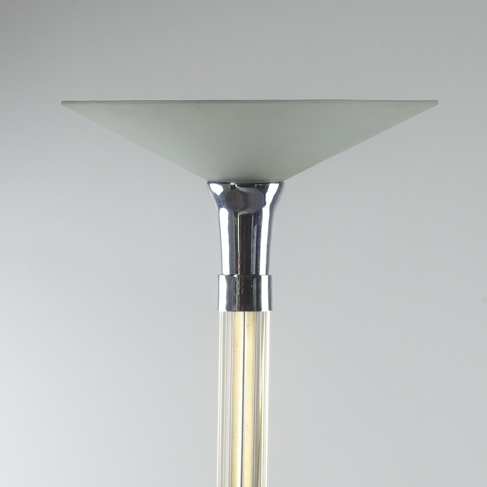 Heals floor Lamp