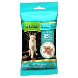 1 CLEARANCE  Natures Menu Real Meaty Cat Treats Salmon & Trout 60g pack  Best Before February 2022