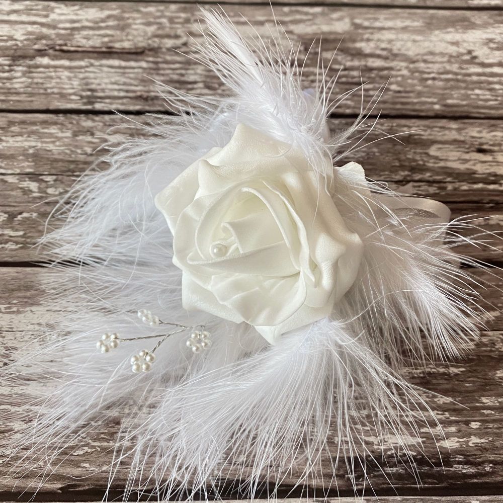  White Rose Butterfly Feathers Pearled Band Wrist Corsage