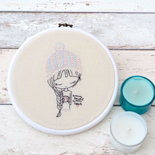 Warm Hands Warm Heart Embroidery Hoop Art - JustSewHelen.com