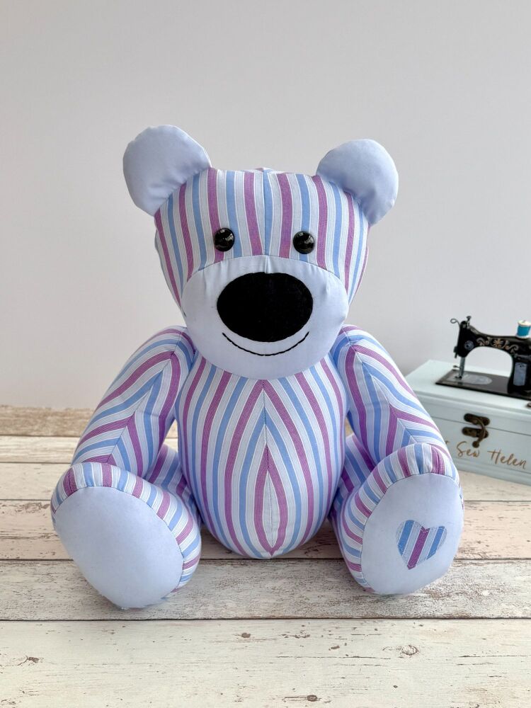 <!--105-->Memory Bear - Betsy