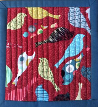 Mid Mod Quilted Place Mat (Bird Red and Circles Grey)