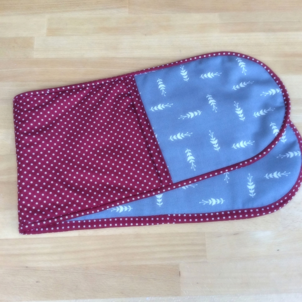 Oven Gloves - Grey and White Leaves and Red and White Polka Dots