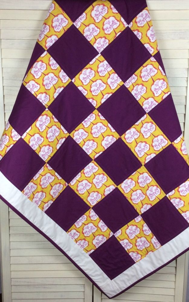 Utopia Aglow Sapling Mango Baby Quilt