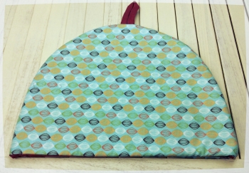 Tea Cosy - Green (with russet lining)