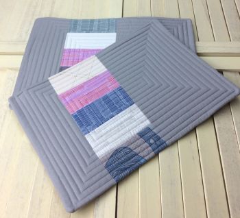 Set of Two Quilted Place Mats (Carkai Pinks)