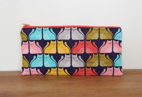 A Dorset Patchworks Bits and Bobs Quilted Pouch (Cool For Cats (B))