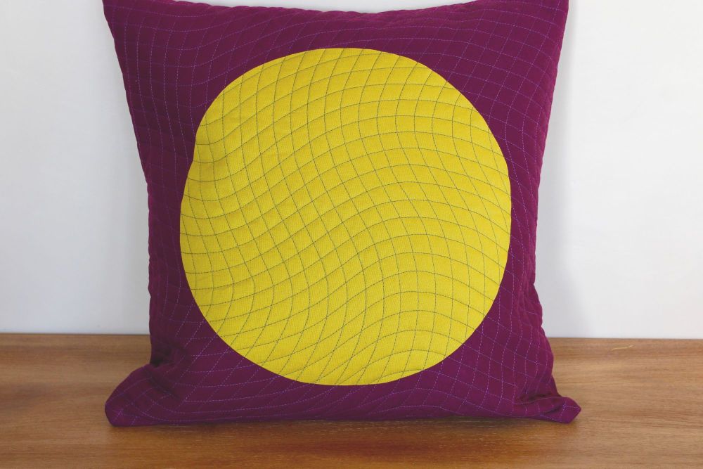 Circles Quilted Envelope Cushion(3)