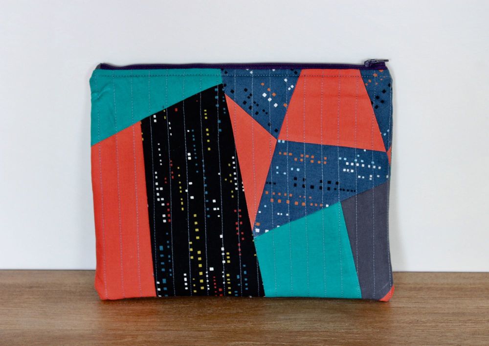 A Dorset Patchworks Bits and Bobs Quilted Pouch (City Lights)(2)