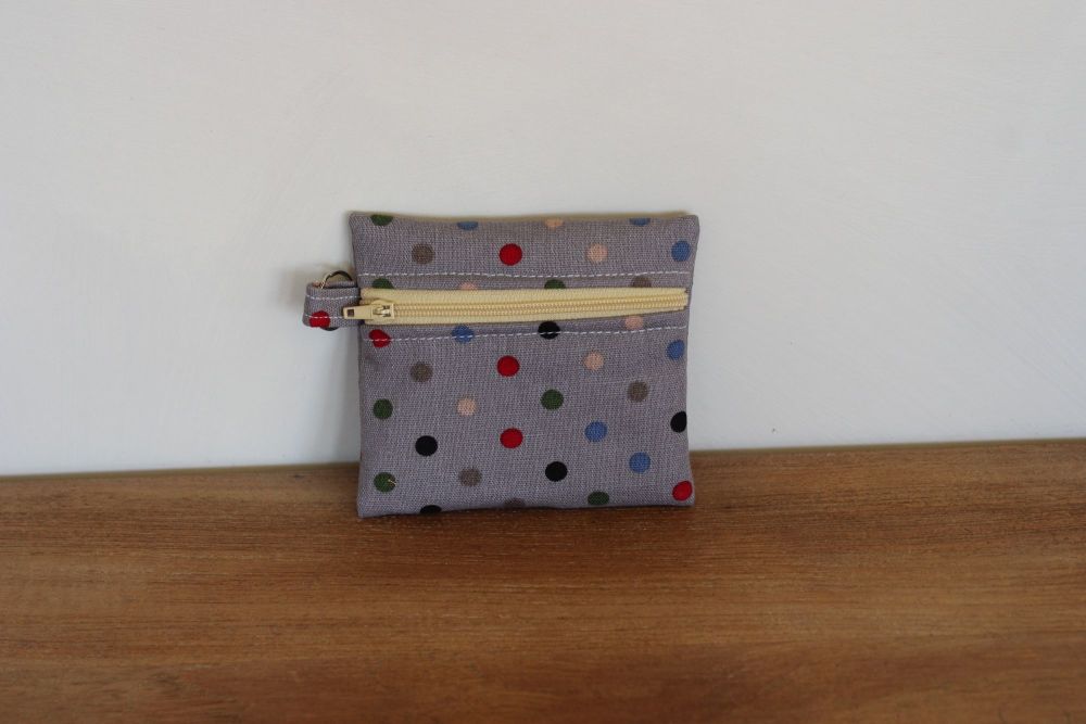 Grey Coin Purse with Key Ring (Butter Zipper)