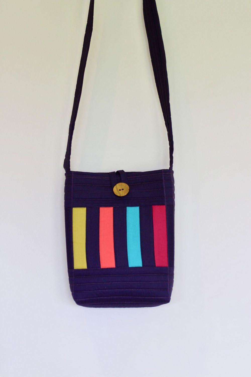 Bright Stripes Cross-Over Bag(2)