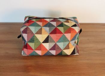 A Dorset Patchworks Bits and Bobs  Box Pouch (Multi-Coloured)