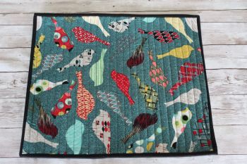 Mid Mod Birds in Teal Quilted Place Mat(3)