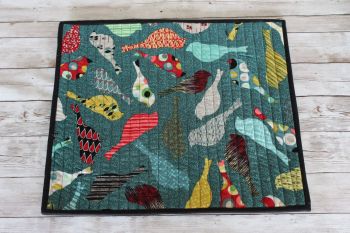 Mid Mod Birds in Teal Quilted Place Mat(5)
