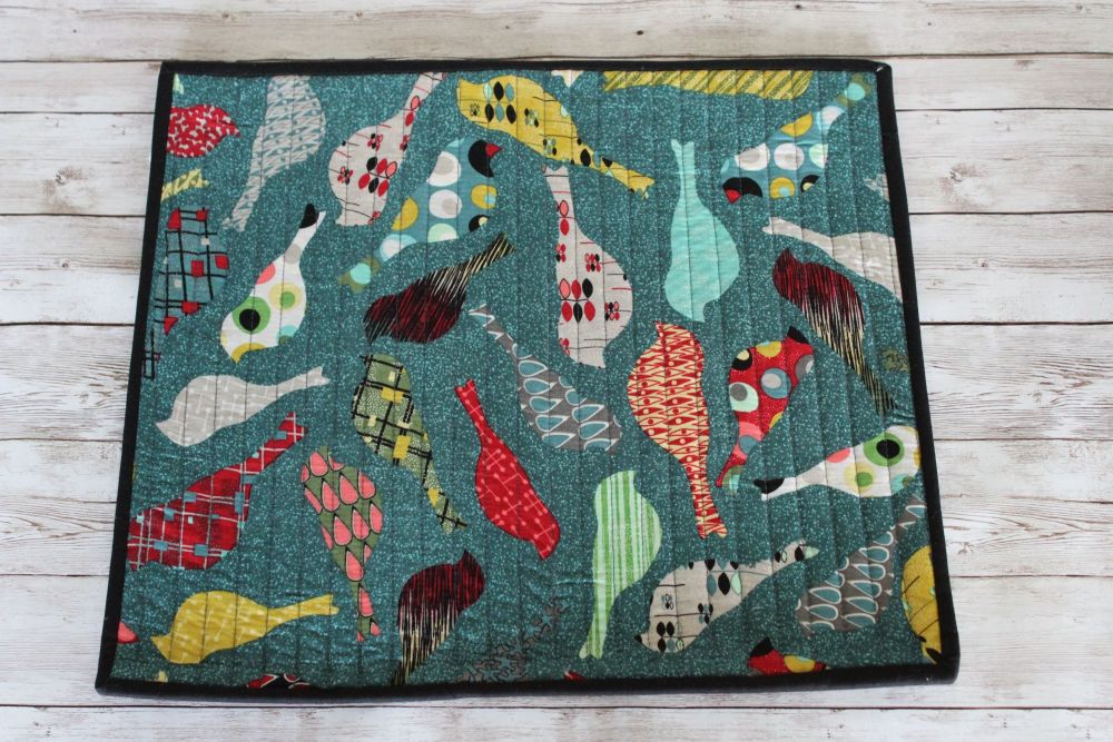 Mid Mod Birds in Teal Quilted Place Mat(8)