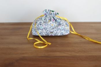 Summer Dance Drawstring Gift Bag(1)