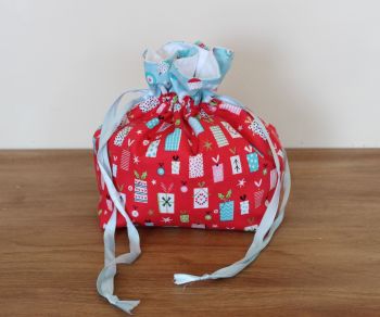 'Forest Friends' Christmas Drawstring Gift Bag(5)