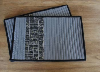 Set of Two Quilted Place Mats (Zinc)