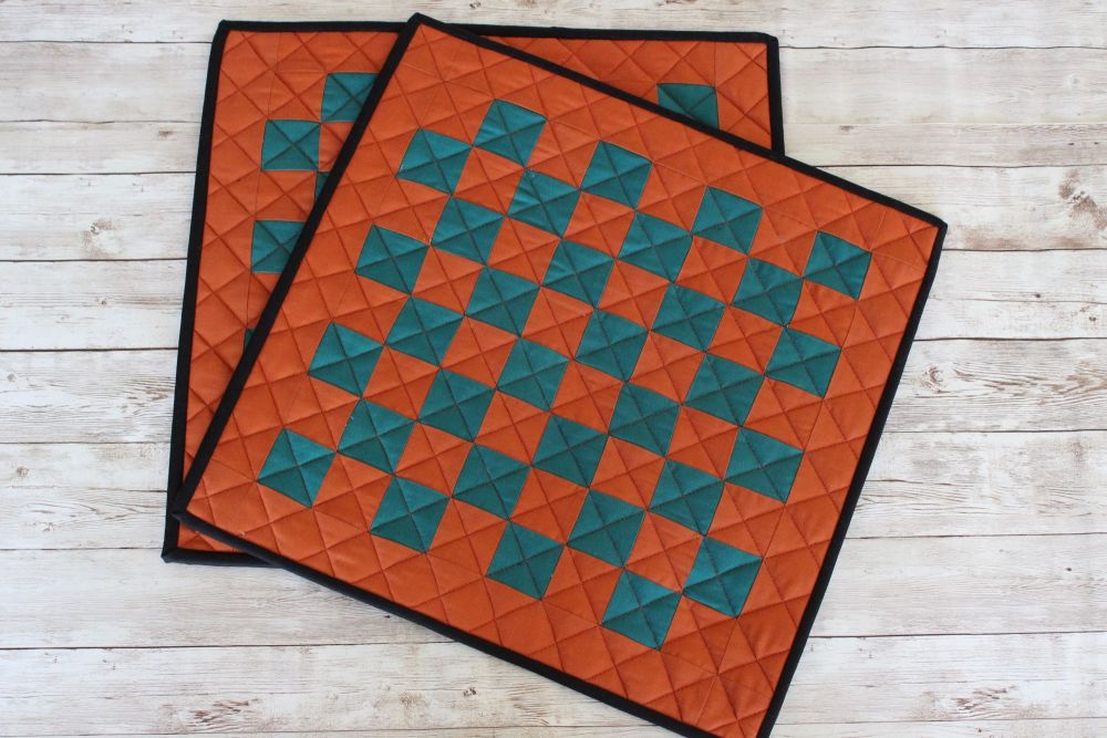 Set of Two Quilted Place Mats (Chequerboard)