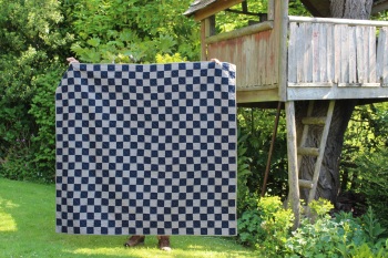Moss and Navy Linen Quilt