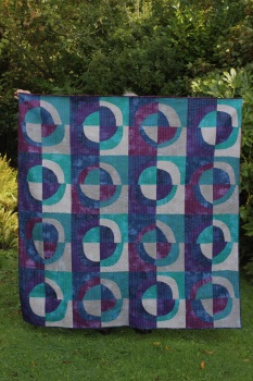 Improv Circles Patchwork Quilt