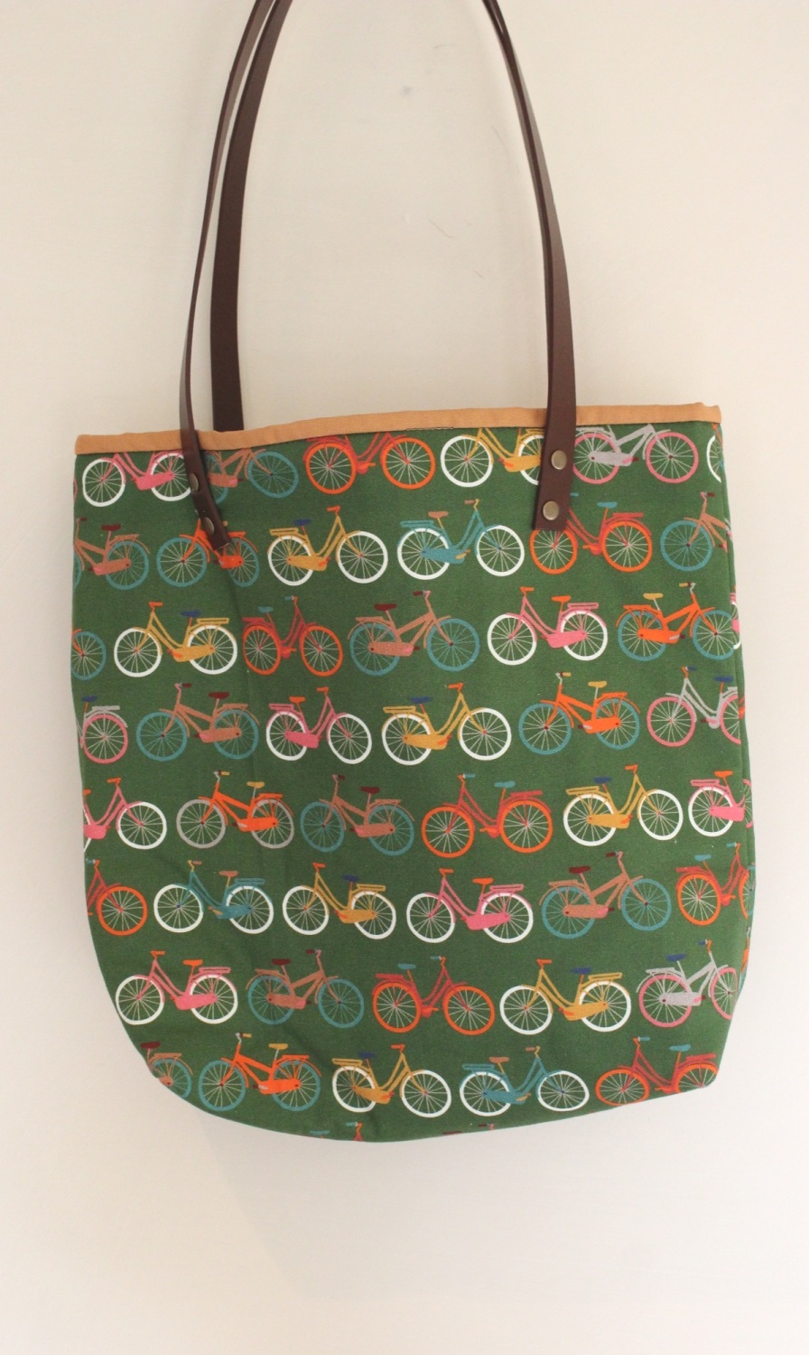 Hello Velo Tote Bag(Spice)