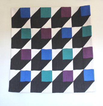 A Nod to Bauhaus Quilted Wall Hanging(2)