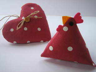 Handmade Cranberry 'Dotty' Hen with Hampshire Lavender