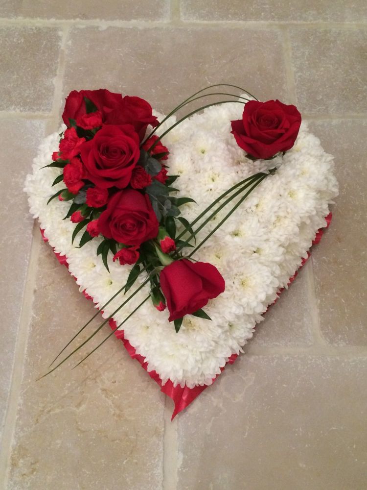 4 Traditional Heart Funeral Tribute Choice Of Colours And Sizes Available